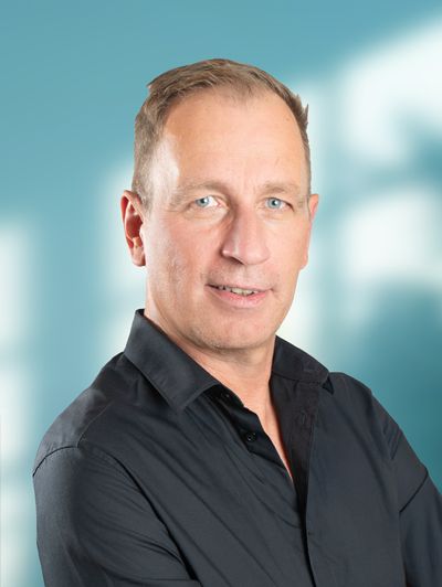 Carsten Büker