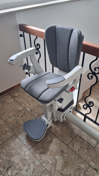 Platinum Ergo Ultimate Treppenlift - Bild 7